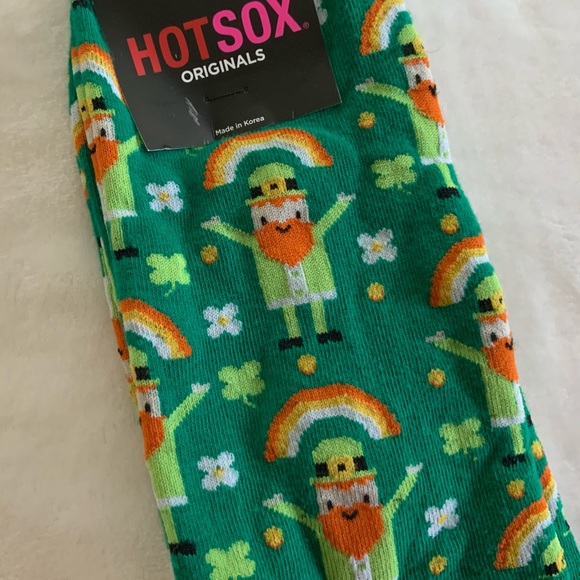 (2) HOT SOCKS - Picture 6 of 6